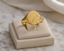 9ct Yellow Gold Engraved Oval Signet Ring