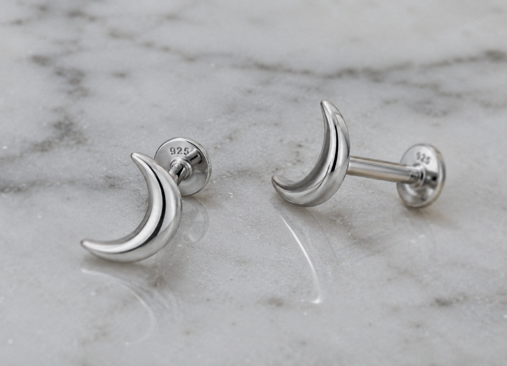 Sterling Silver Crescent Moon Labret Stud Earrings – Pair
