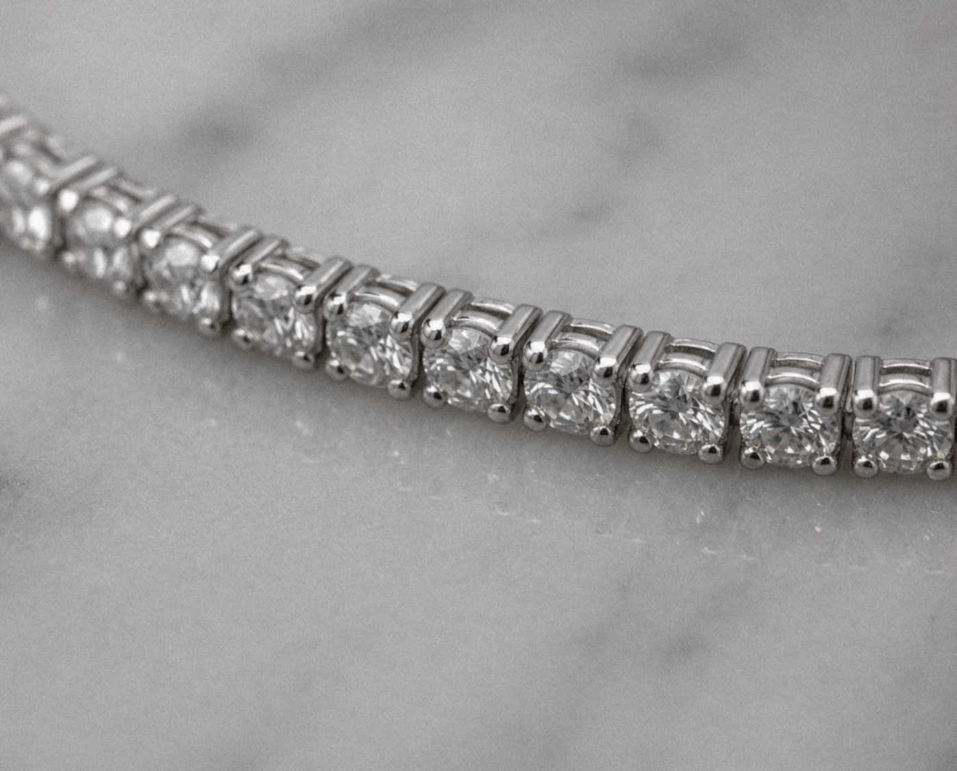 Diamonfire Sterling Silver Round Cut Zirconia Tennis Bracelet