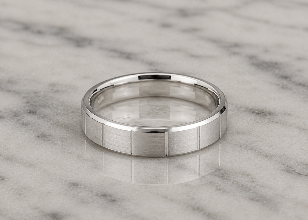 925 Sterling Silver Brushed Detail Men’s Band Ring