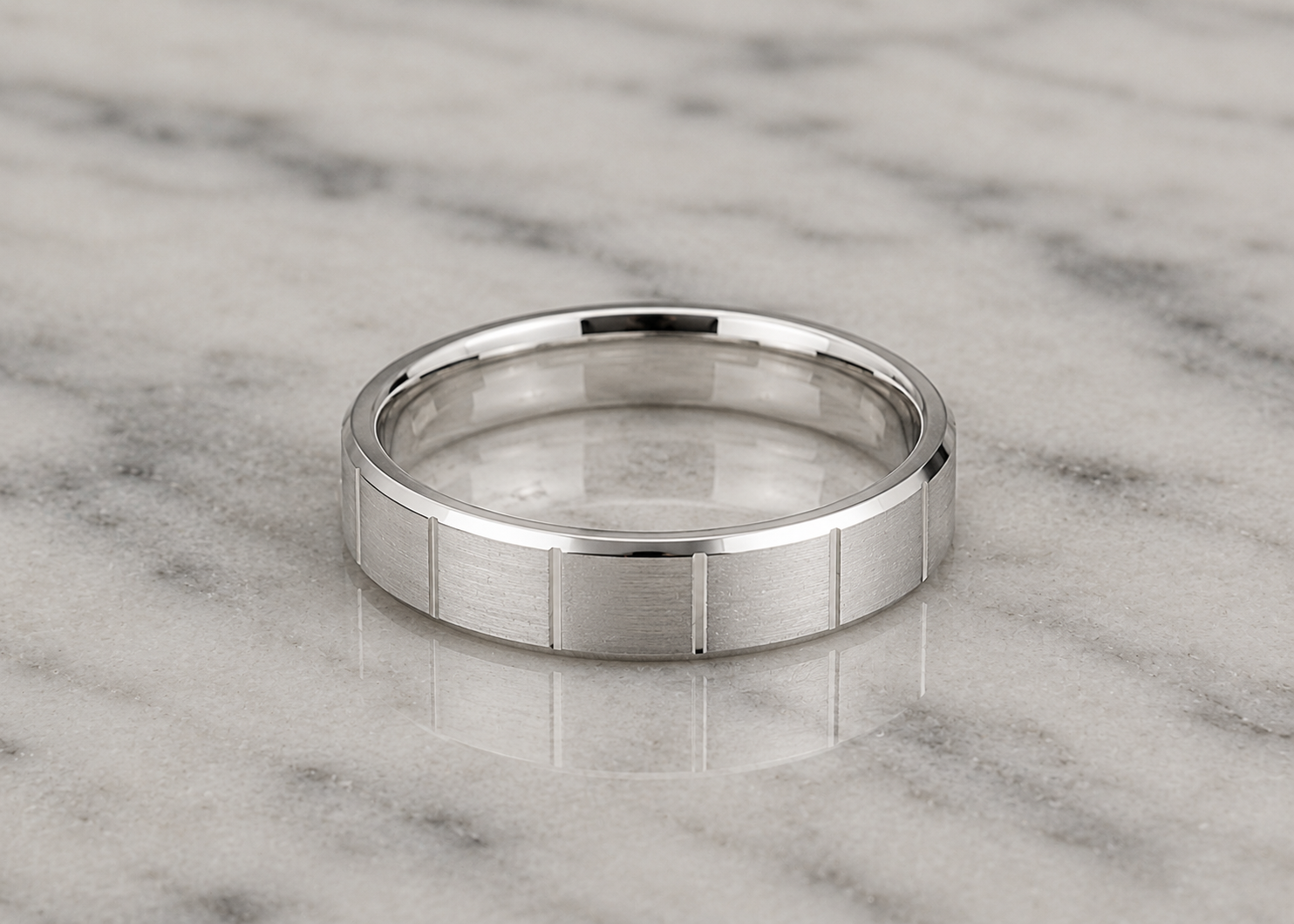 925 Sterling Silver Brushed Detail Men’s Band Ring