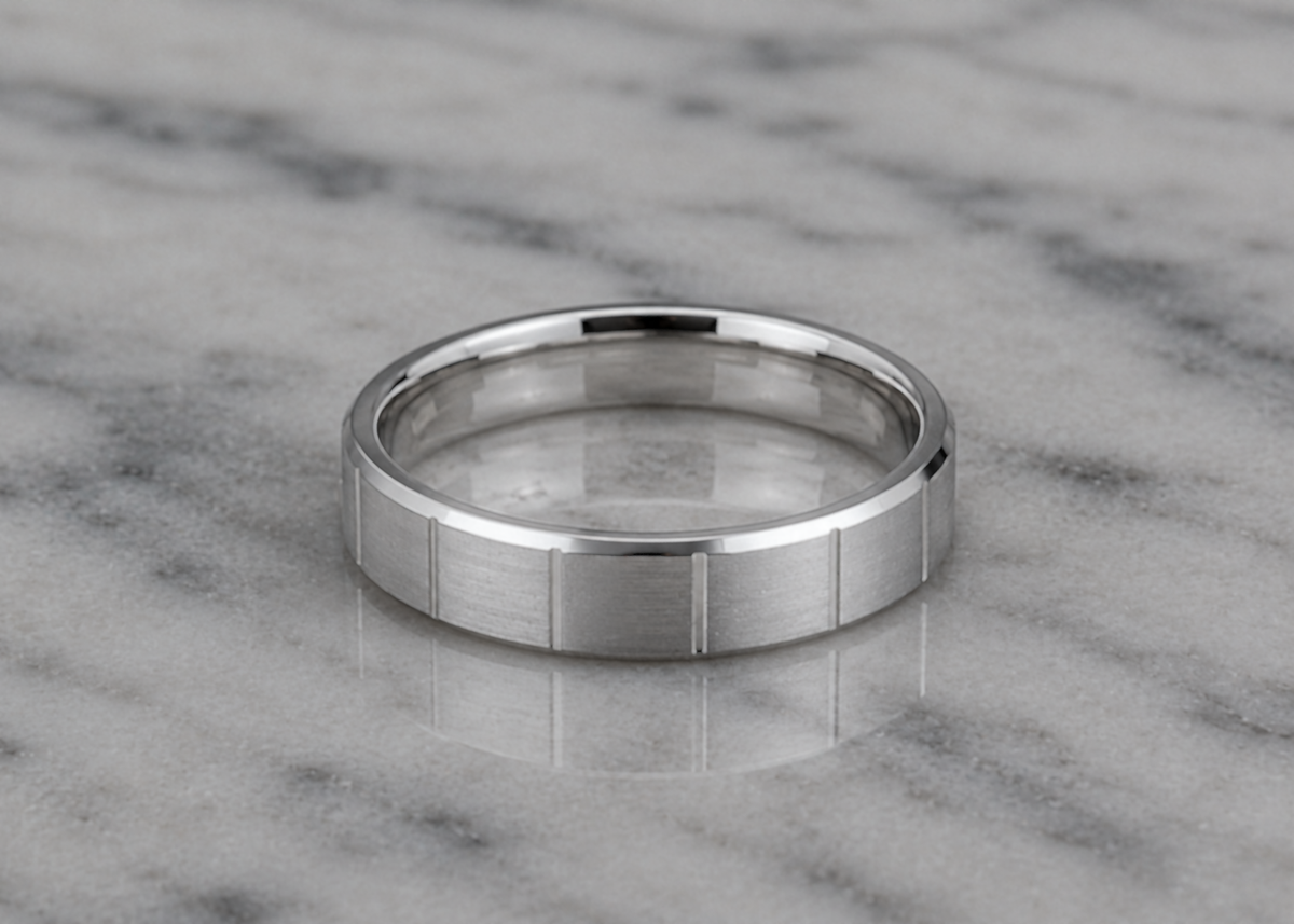 925 Sterling Silver Brushed Detail Men’s Band Ring