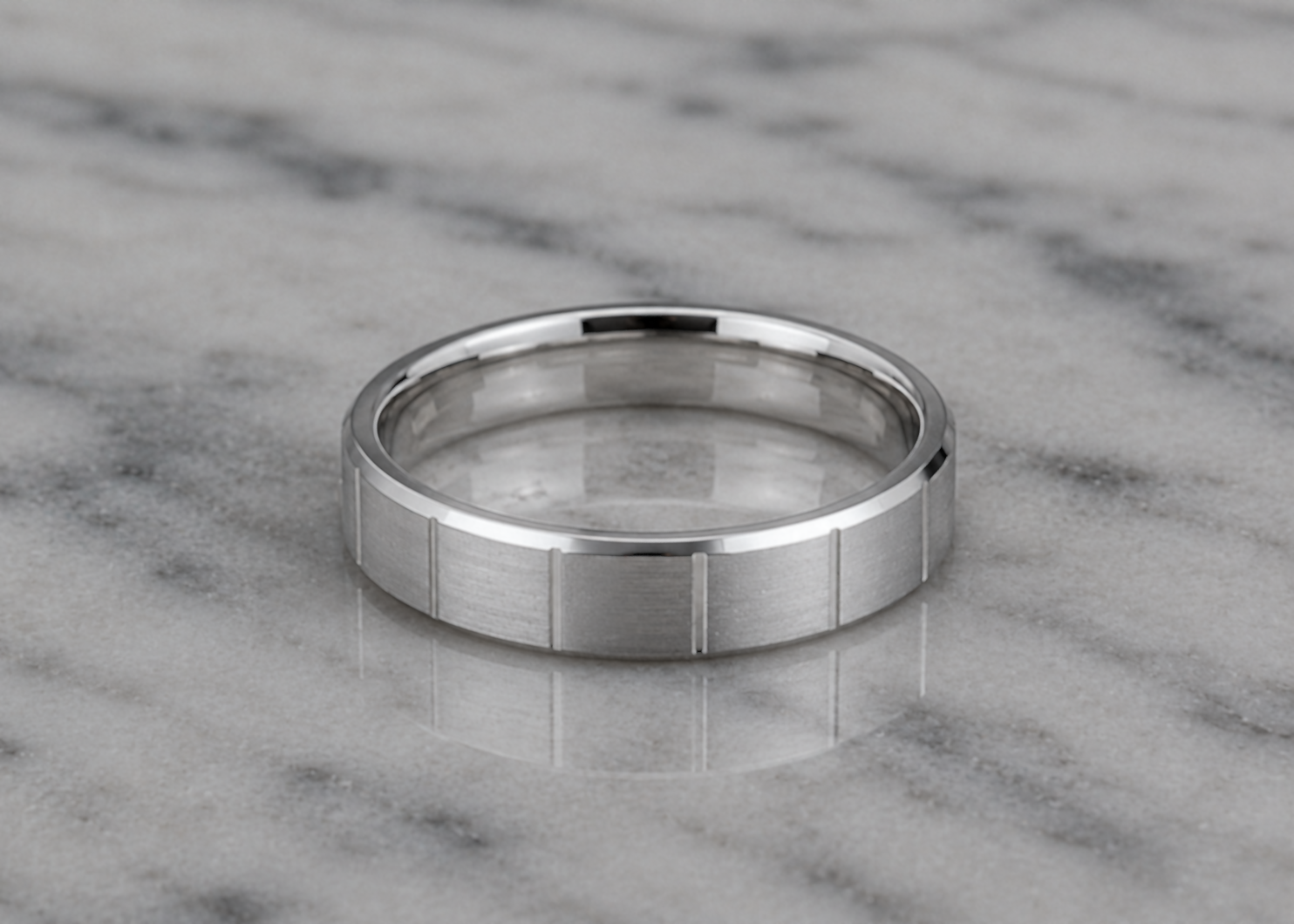 925 Sterling Silver Brushed Detail Men’s Band Ring