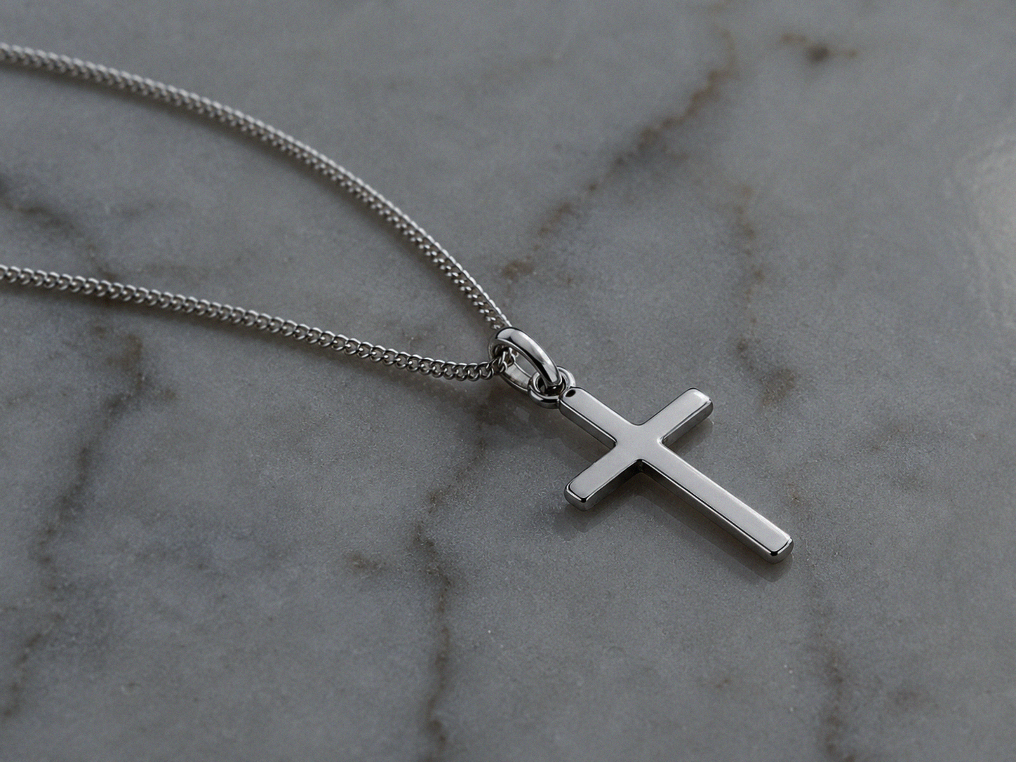 Sterling Silver Plain Cross Pendant with Diamond Cut Chain (41–46cm Adjustable)