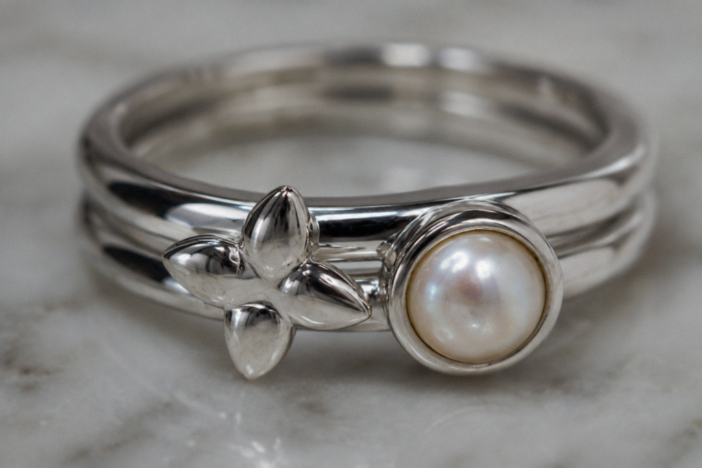 Laura Ashley Hartley Check Silver Mabe Pearl Stacking Rings