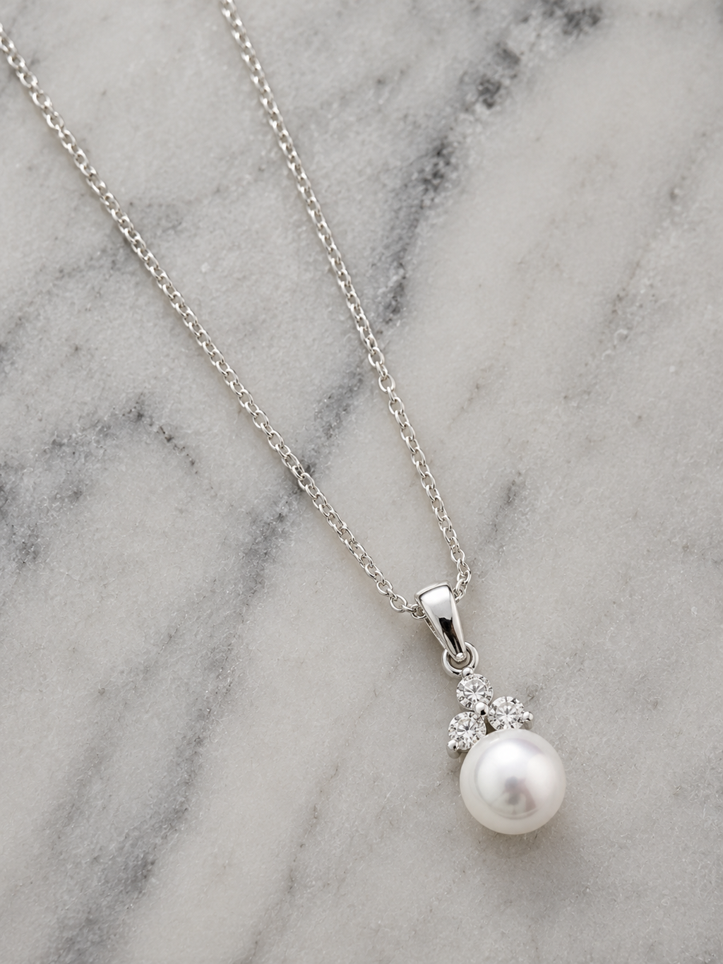 Sterling Silver Shell Pearl & Cubic Zirconia Drop Pendant with Trace Chain