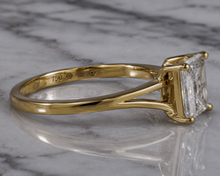 18ct Yellow Gold 3.02ct Princess Cut Diamond Solitaire Ring