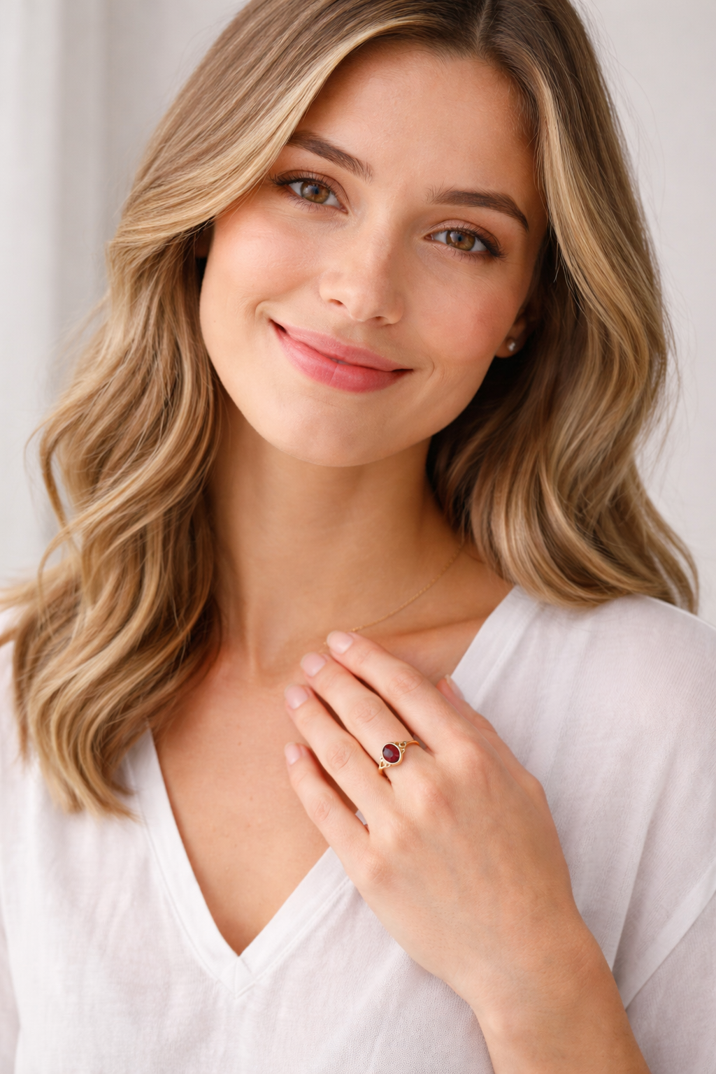 9ct Yellow Gold Natural Garnet Celtic Ring