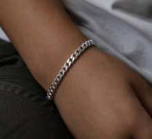 Sterling Silver Kids Curb Bracelet – 7mm Solid Chain (6.8g)
