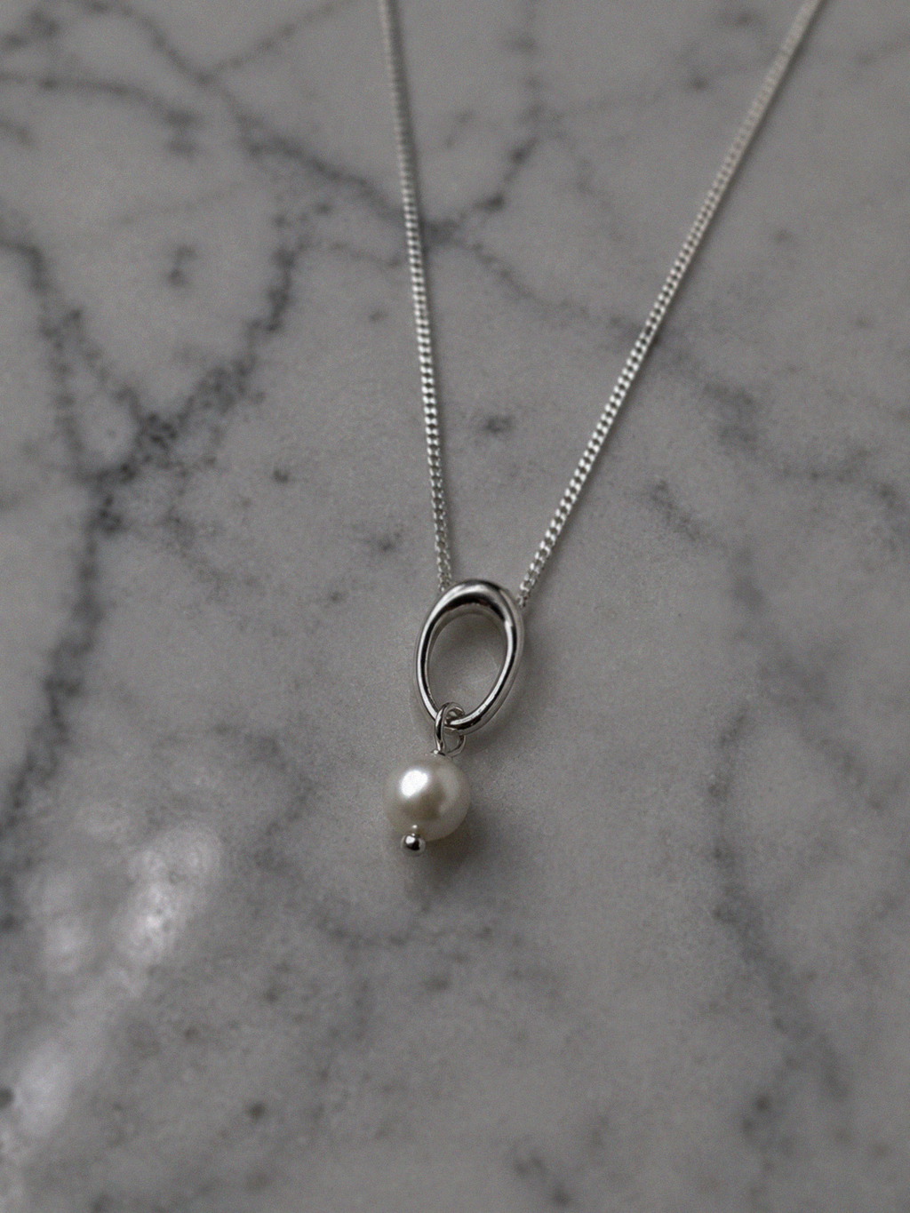 Sterling Silver Open Oval Freshwater Pearl Pendant Necklace – Rhodium Plated