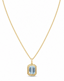 Elongated Aquamarine Pendant in 9ct Gold Curb Chain