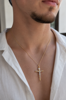 9ct Yellow & White Gold Crucifix Cross Pendant