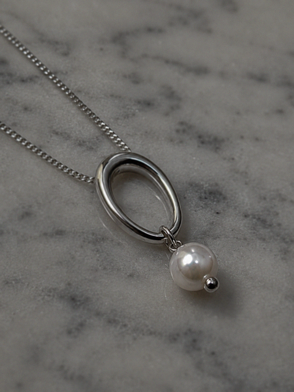 Sterling Silver Open Oval Freshwater Pearl Pendant Necklace – Rhodium Plated
