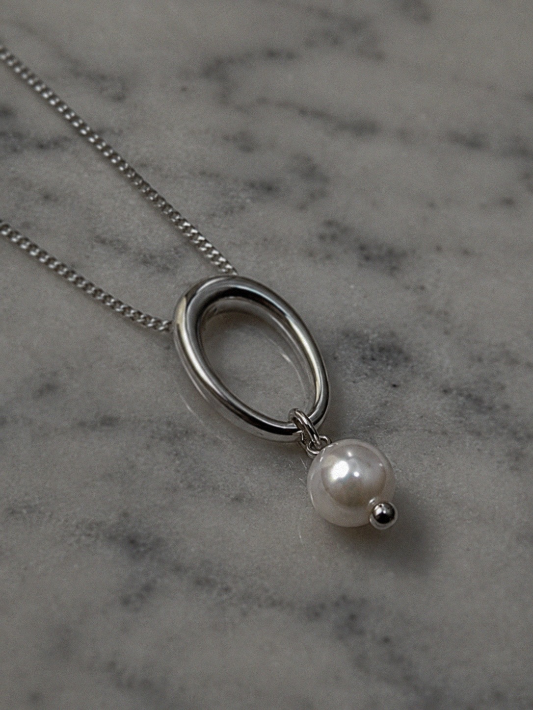 Sterling Silver Open Oval Freshwater Pearl Pendant Necklace – Rhodium Plated