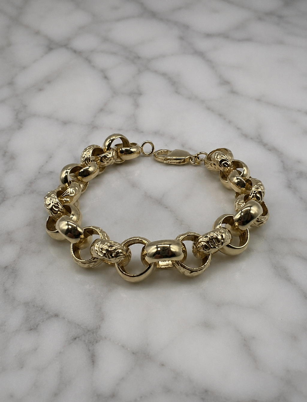9ct Yellow Gold Engraved & Plain Belcher Bracelet – 13mm