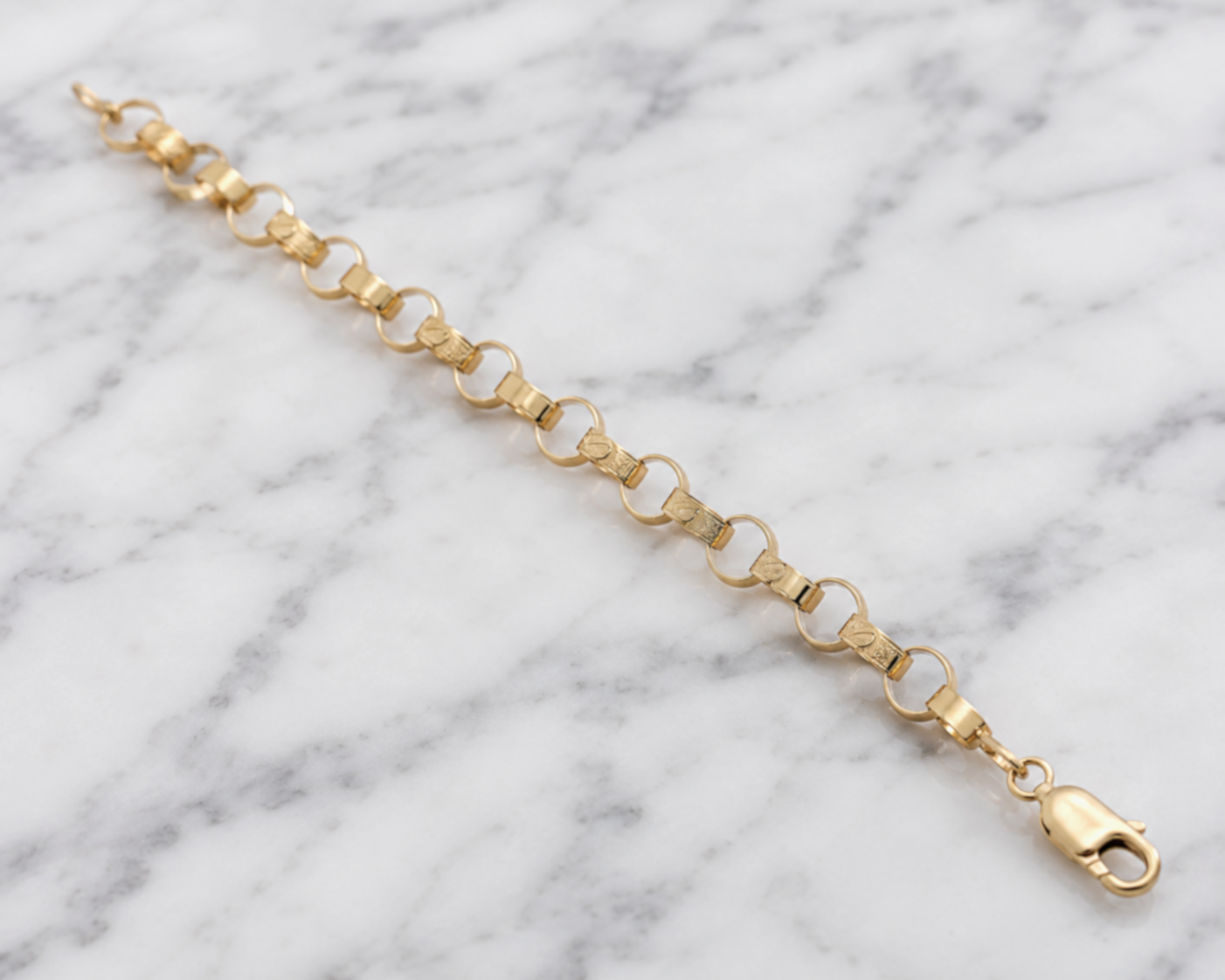 9ct Yellow Gold Engraved & Plain Belcher Bracelet – 6.5