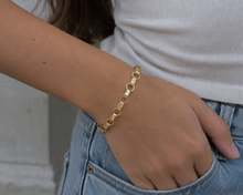 9ct Yellow Gold Engraved & Plain Belcher Bracelet – 6.5