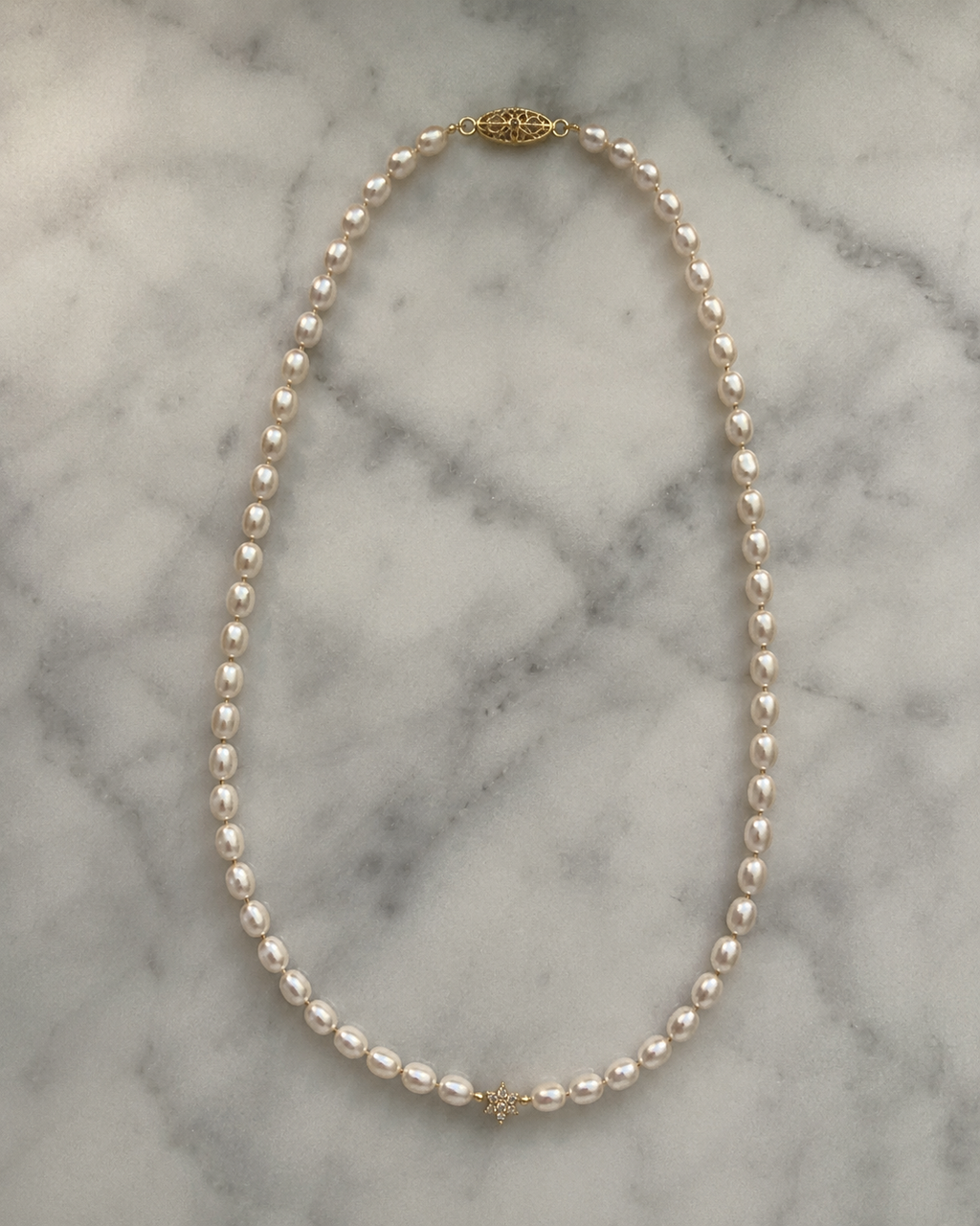 9ct Yellow Gold Freshwater Pearl & Diamond Flower Necklace