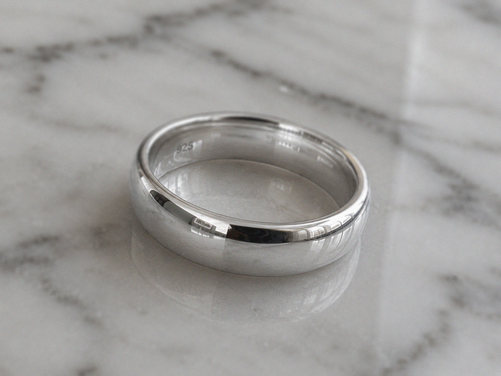 Sterling Silver 5mm Court Ring