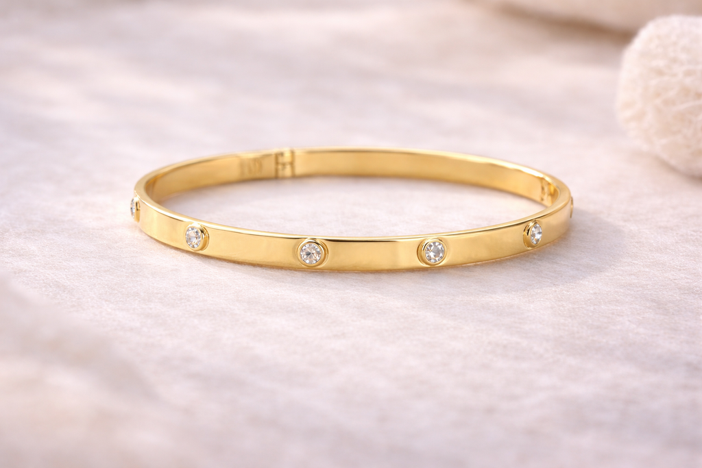 9ct Yellow Gold Children’s CZ Set Hinged Bangle