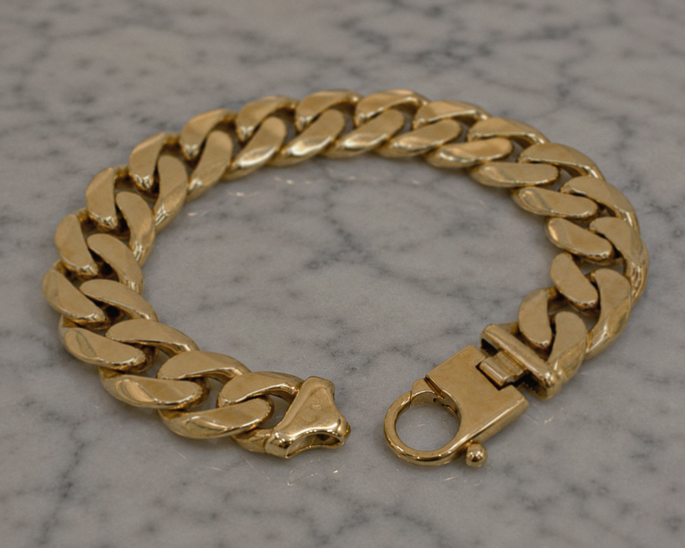9ct Yellow Gold Heavy Flat Curb Bracelet (94g) 17mm Statement Piece