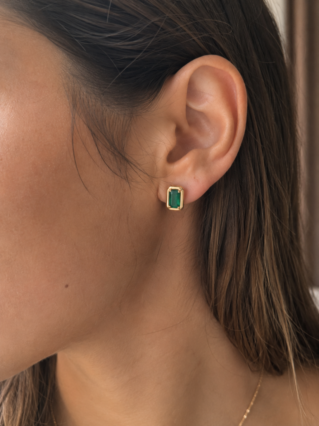 Chunky Emerald Stud Earrings in 9ct Yellow Gold