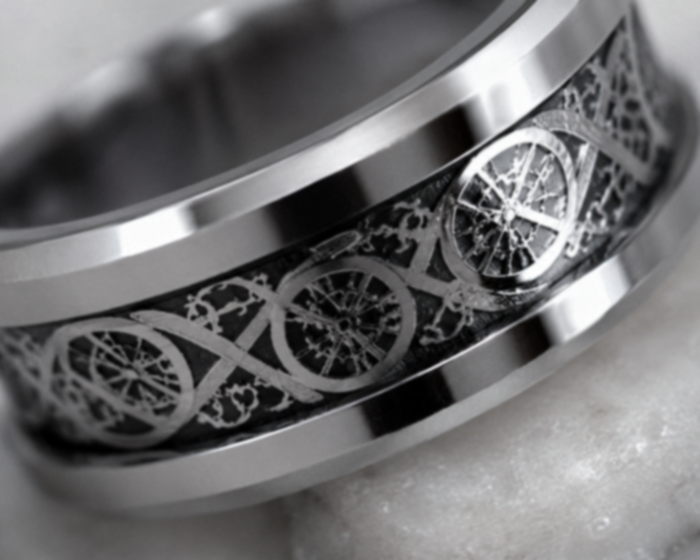 Fred Bennett Filigree Pattern Tungsten Ring