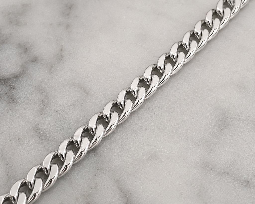Fred Bennett Smaller Fit Stainless Steel Cuban Chain Necklace