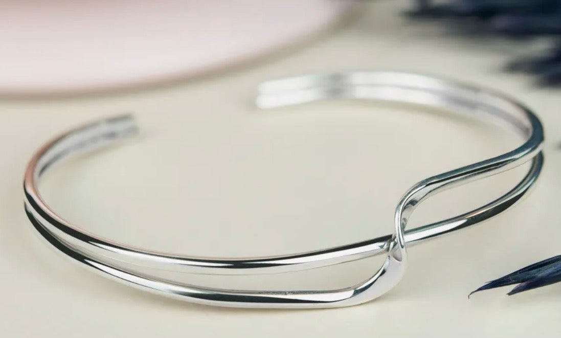 Sterling Silver Squiggle Torque Bangle