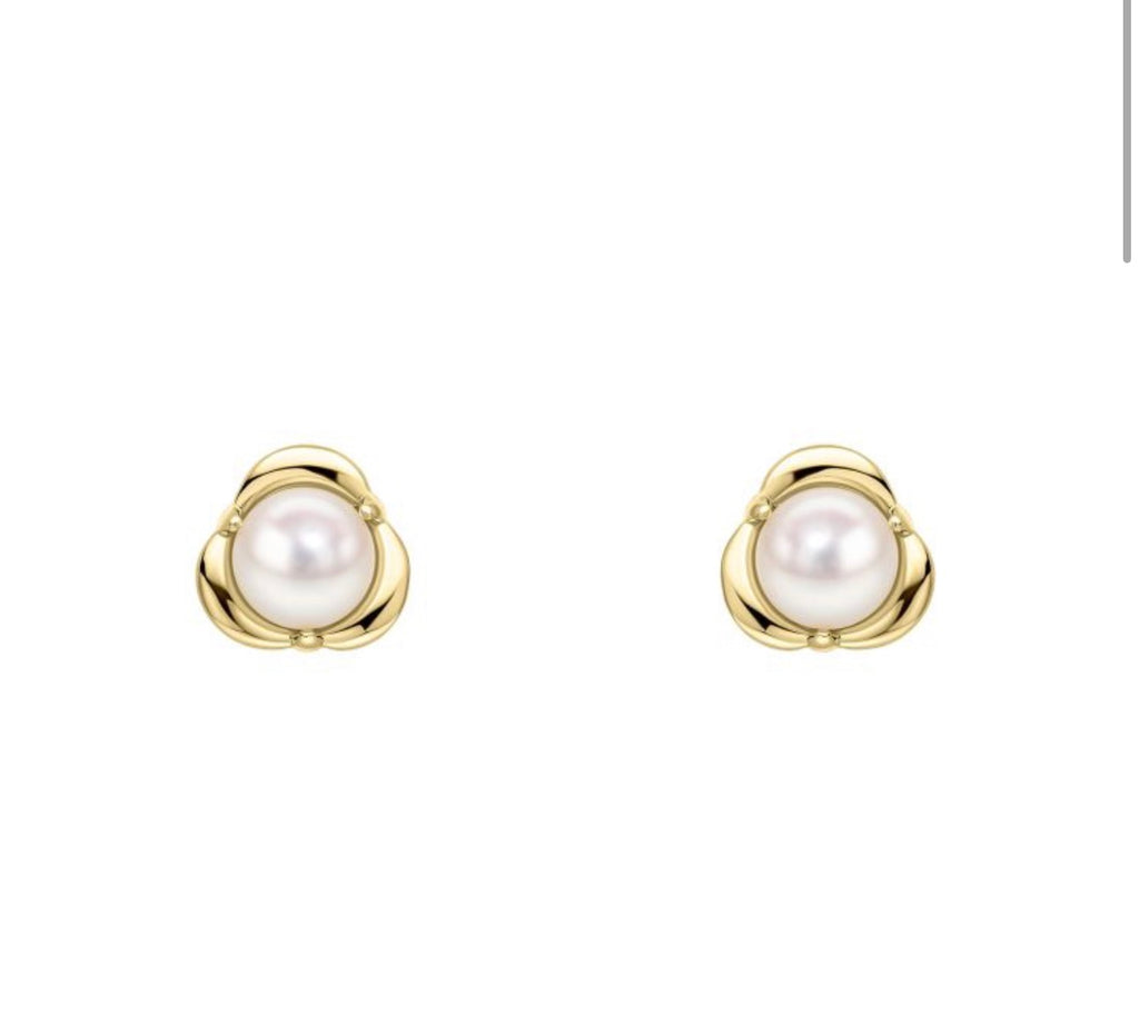 Petal Set Freshwater Pearl Stud Earrings in 9ct Gold - PRE ORDER