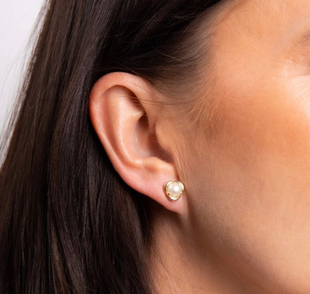 Petal Set Freshwater Pearl Stud Earrings in 9ct Gold - PRE ORDER
