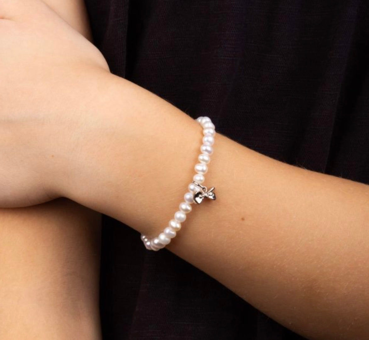 Shell Pearl & Bow Charm Bracelet with Diamond (Children’s)