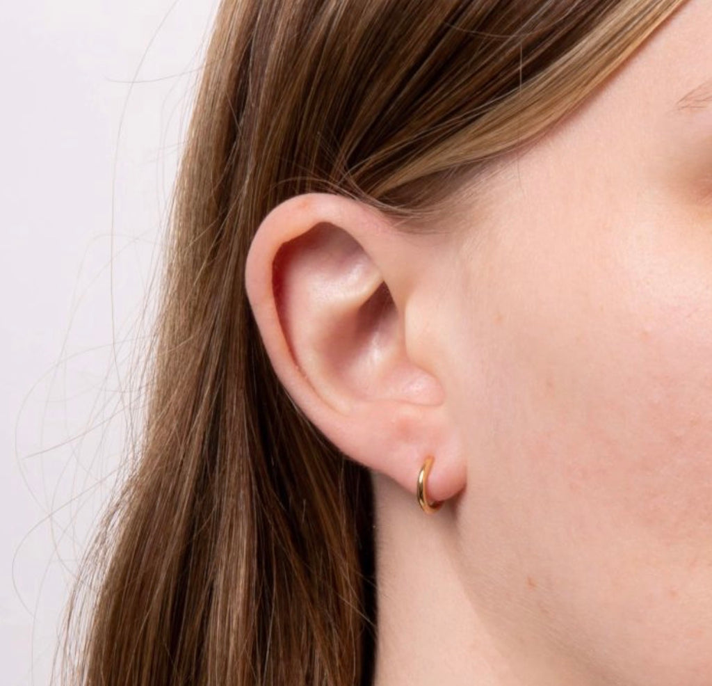 Plain Gold Hoop Earrings (10mm) – Sterling Silver