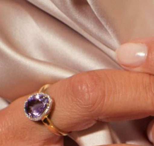 9ct Yellow Gold Irregular Amethyst Ring with Diamond Surround