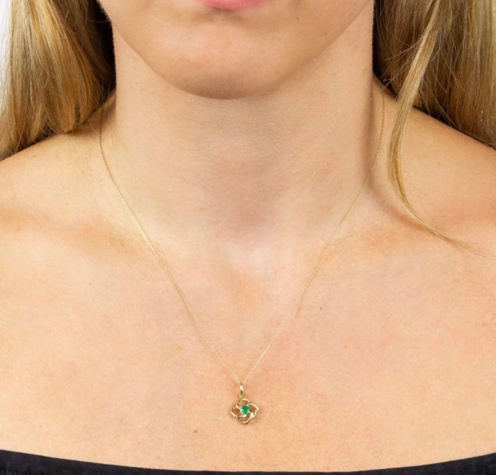Cut Out Flower Emerald Pendant + 9ct Gold Venetian Box Chain (41–46cm)