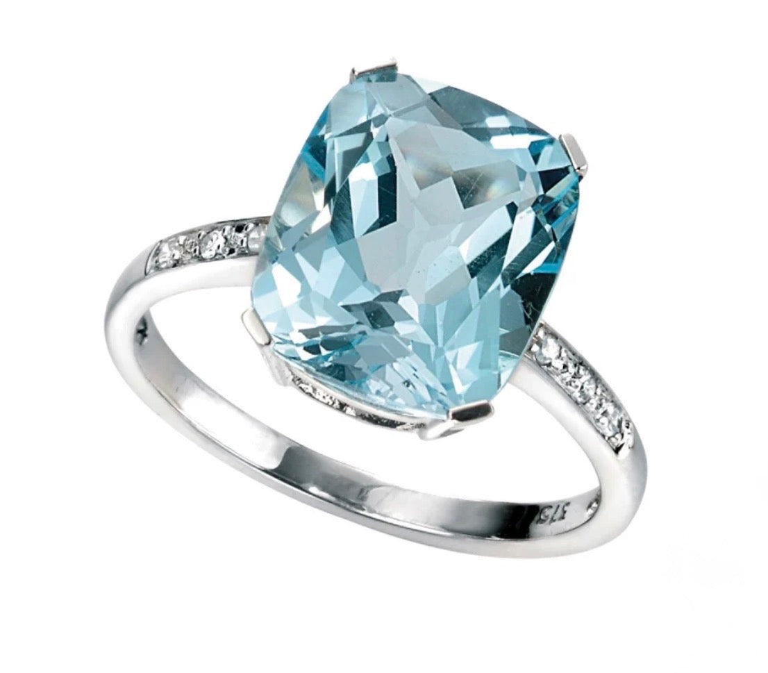 9ct White Gold Cushion-Cut Blue Topaz & Diamond Statement Ring
