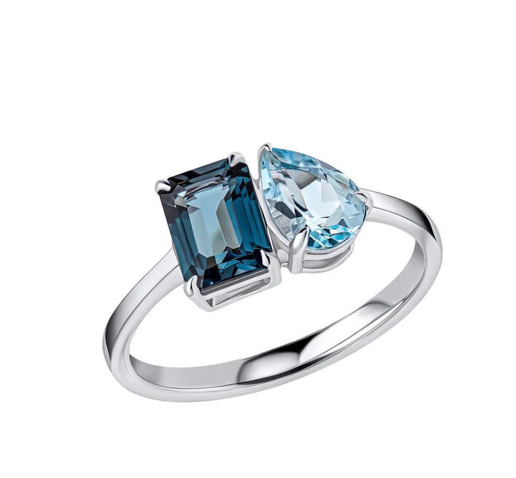 Toi et Moi London & Sky Blue Topaz Ring in 9ct White Gold