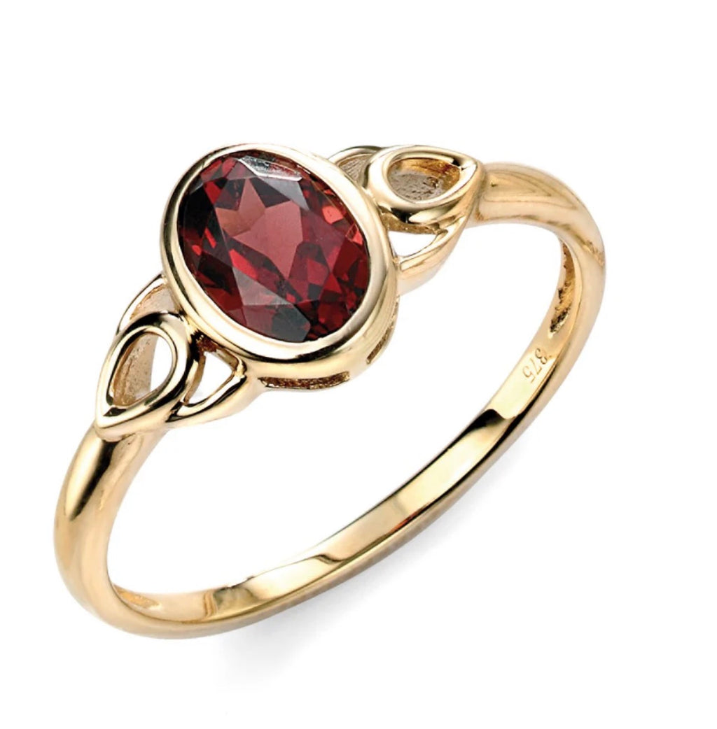 9ct Yellow Gold Natural Garnet Celtic Ring