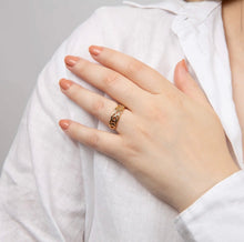 9ct Yellow Gold Celtic Knot Ring