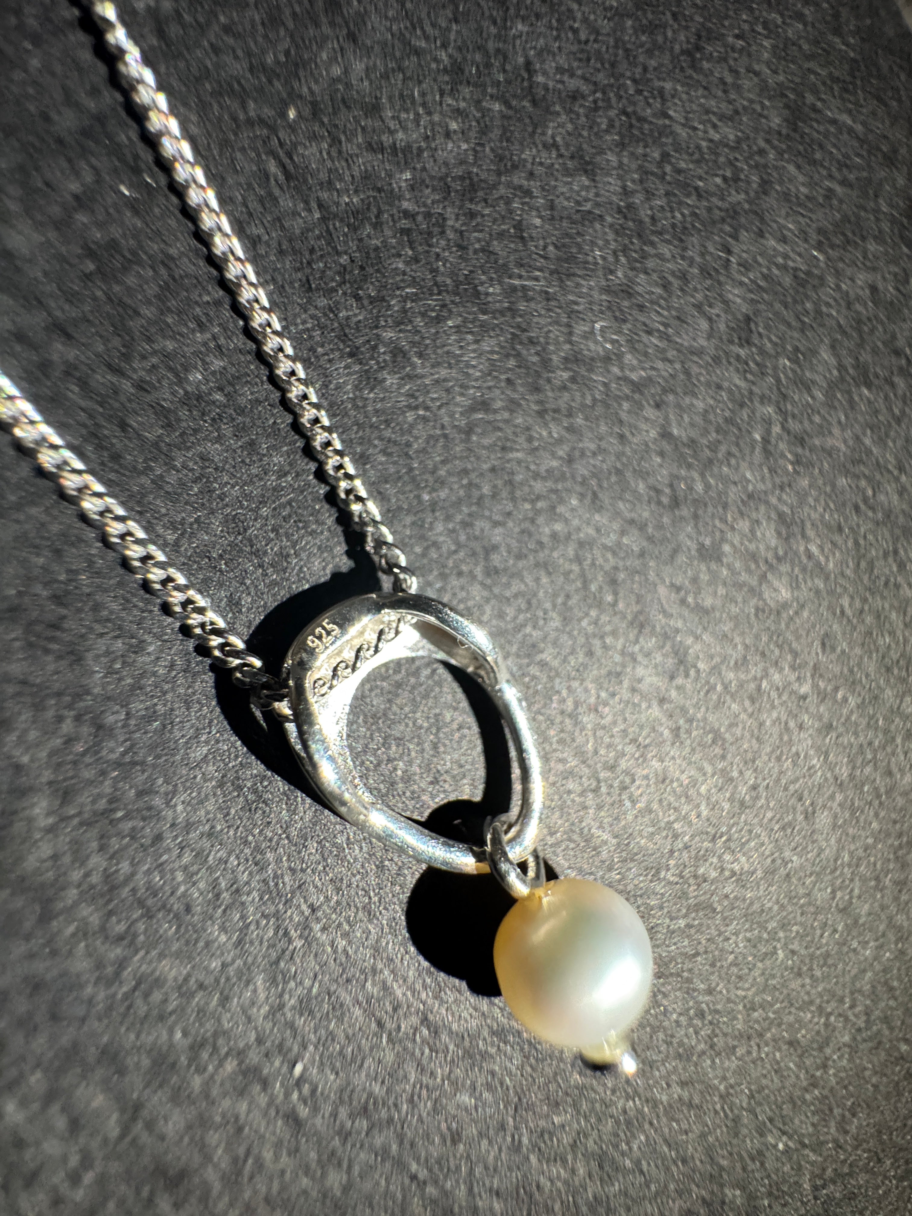Sterling Silver Open Oval Freshwater Pearl Pendant Necklace – Rhodium Plated