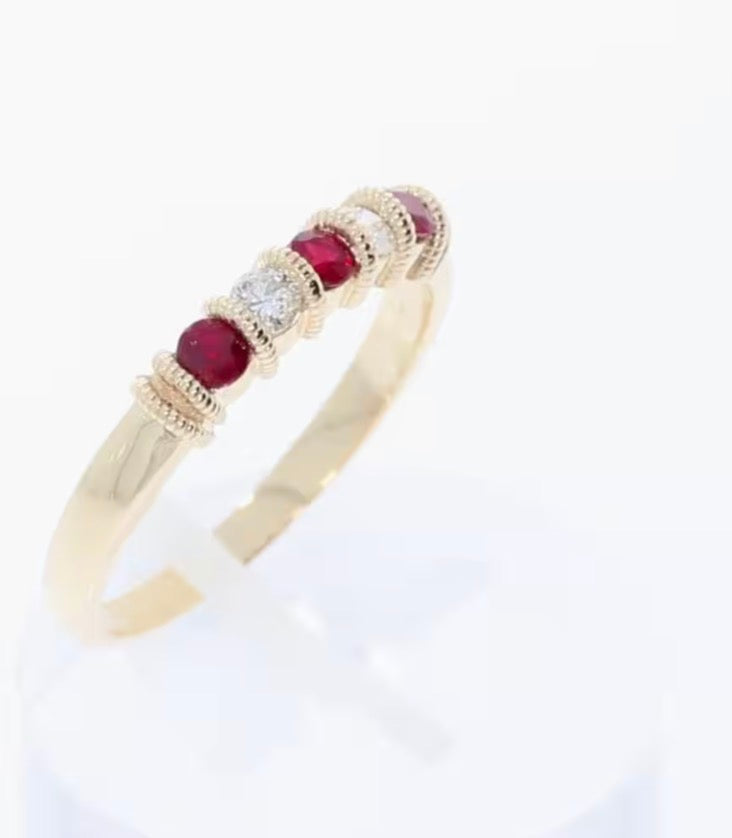 9ct Yellow Gold Ruby & Diamond 5 Stone Eternity Ring
