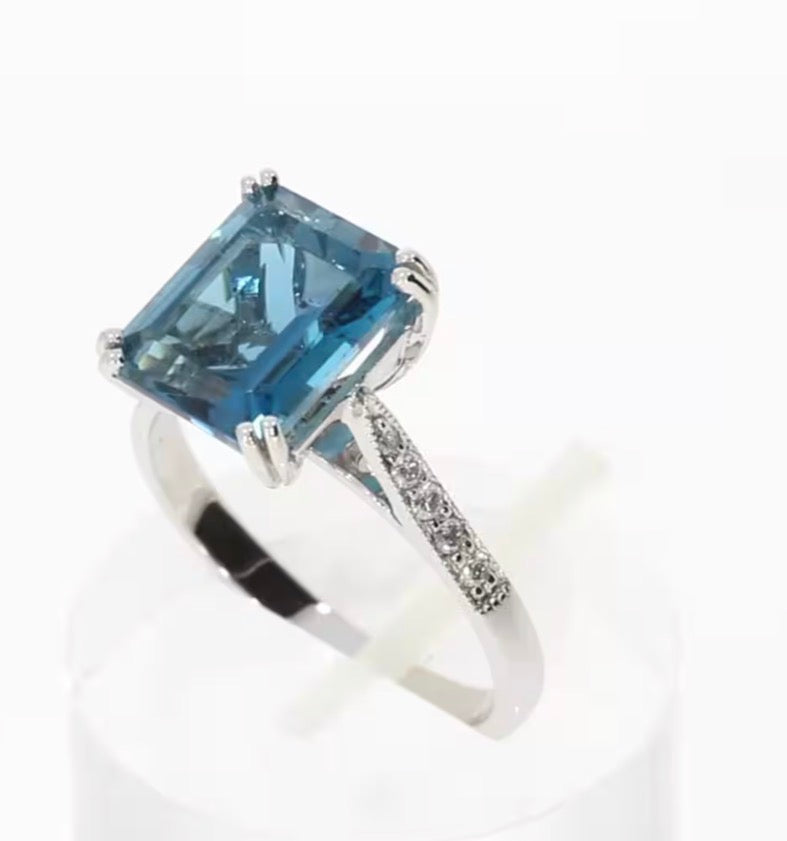 9ct White Gold London Blue Topaz & Diamond Octagon Cut Ring