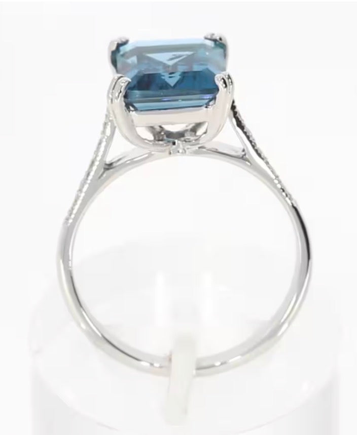 9ct White Gold London Blue Topaz & Diamond Octagon Cut Ring