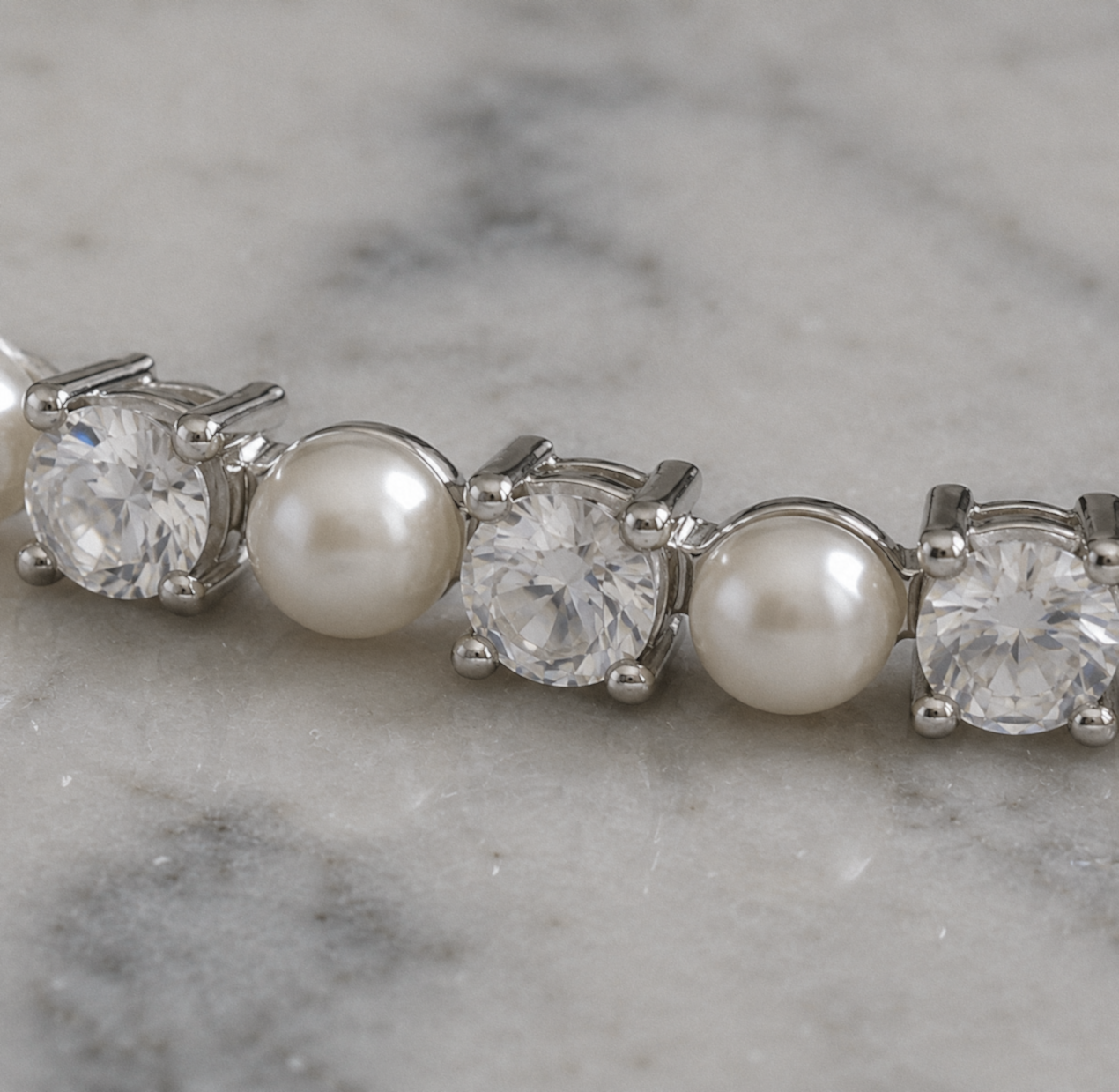 Diamonfire Sterling Silver Pearl and Zirconia Tennis Bracelet