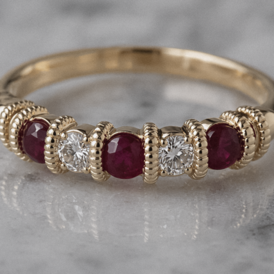 9ct Yellow Gold Ruby & Diamond 5 Stone Eternity Ring