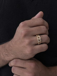 9ct Yellow Gold Interwoven CZ Men’s Ring – Bold Statement Design