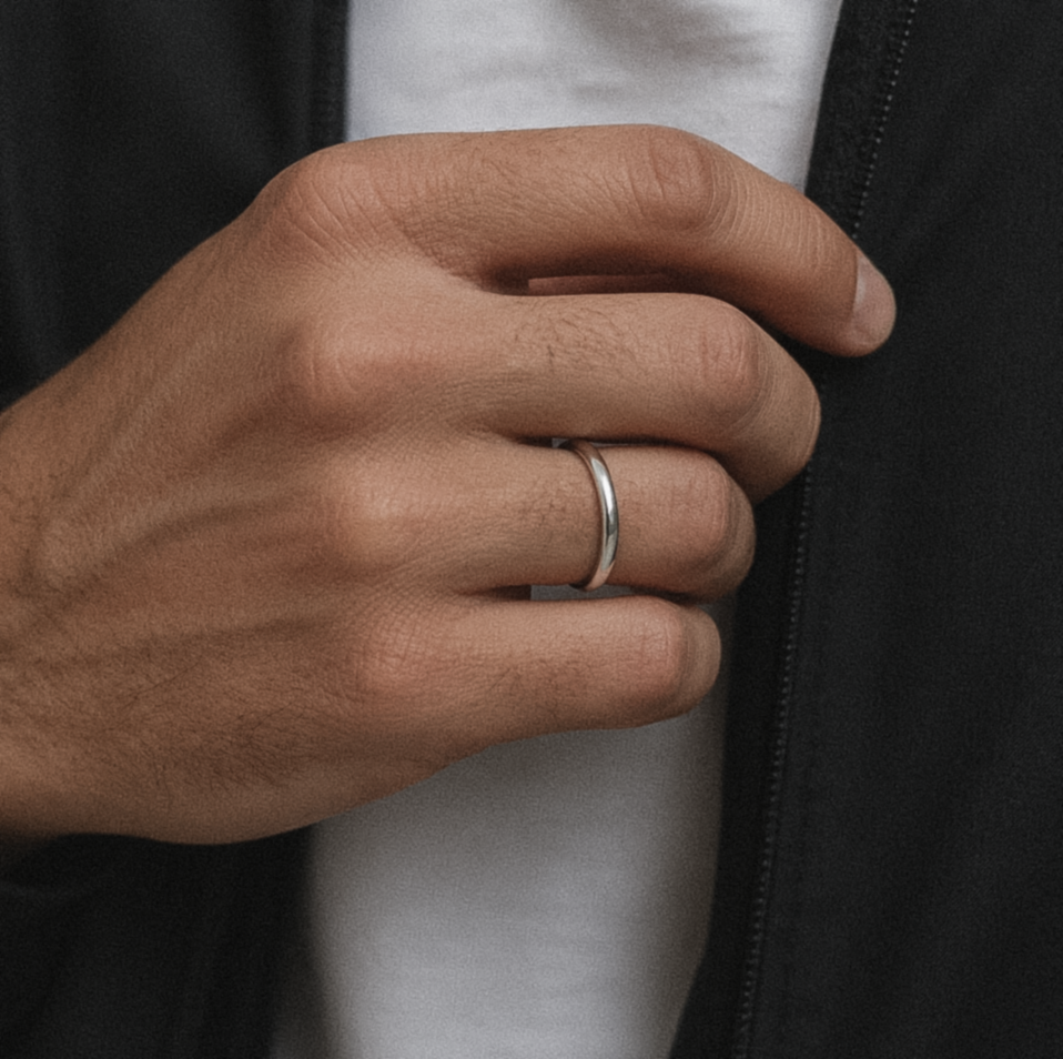 9ct White Gold 2mm Light Court Band Ring