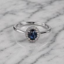 9ct White Gold Blue Sapphire & Diamond Cluster Ring