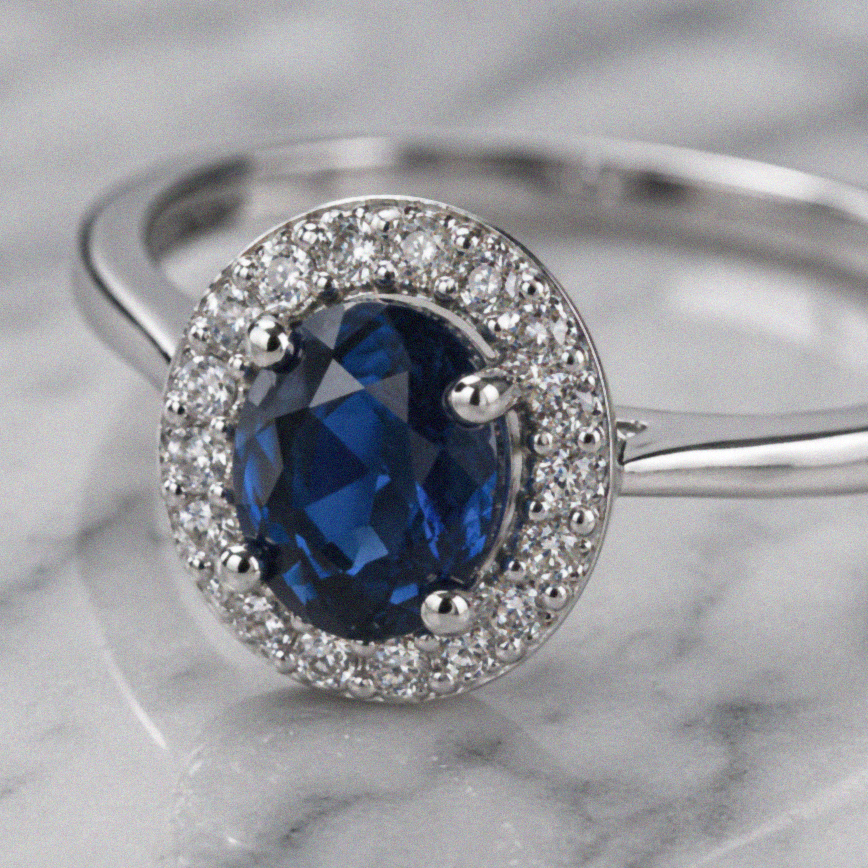 9ct White Gold Blue Sapphire & Diamond Cluster Ring
