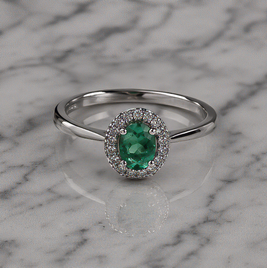 9ct White Gold Emerald & Diamond Cluster Ring